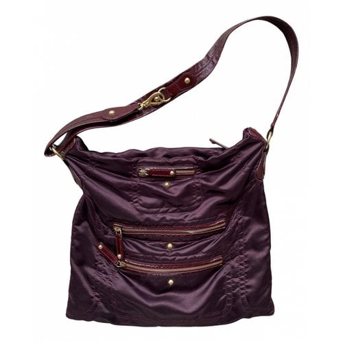 Pre-owned Tod's Patent Leather Handbag In Burgundy