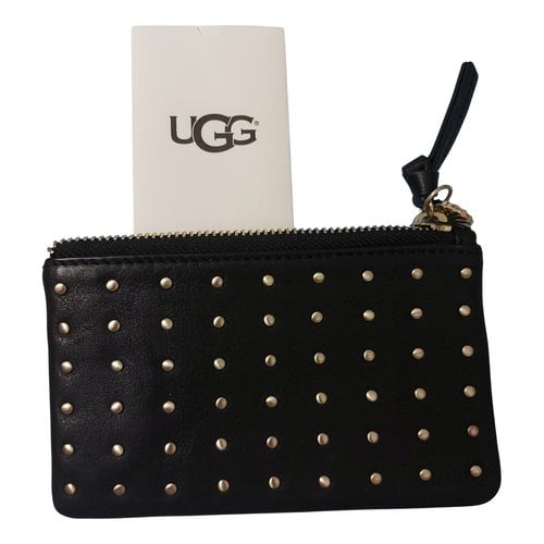 Pre-owned Ugg Leather Purse In Black