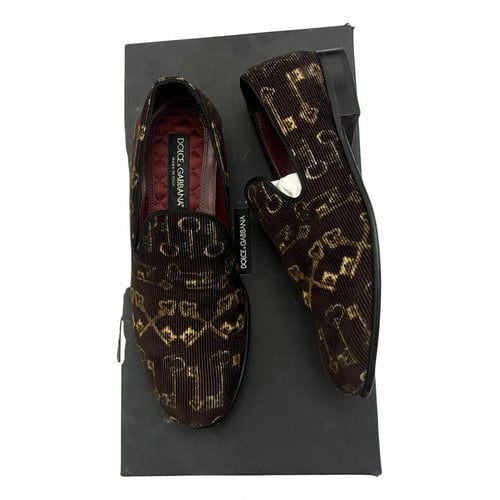 Pre-owned Dolce & Gabbana Flats In Burgundy