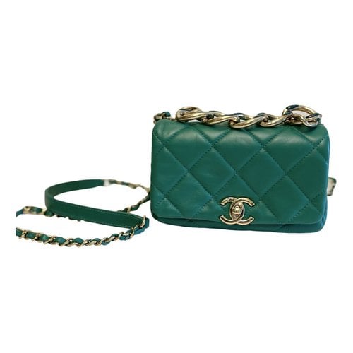 Pre-owned Chanel Leather Crossbody Bag In Green