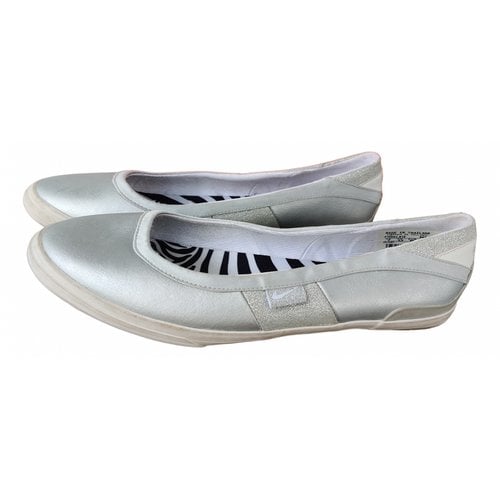 Pre-owned Nike Leather Ballet Flats In Silver