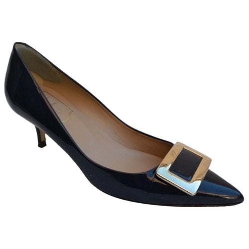 Pre-owned Roger Vivier Patent Leather Heels In Navy