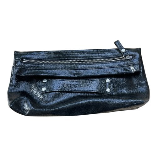 Pre-owned Longchamp Patent Leather Clutch Bag In Black