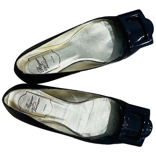 Pre-owned Roger Vivier Patent Leather Ballet Flats In Navy