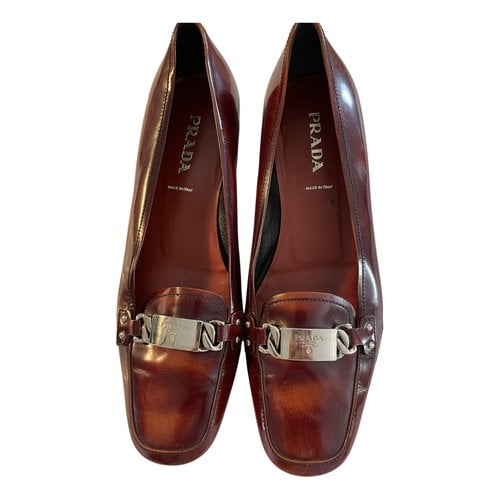 Pre-owned Prada Leather Flats In Burgundy