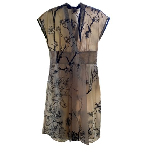 Pre-owned Hoss Intropia Silk Mid-length Dress In Beige
