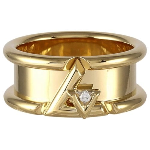 Pre-owned Louis Vuitton Yellow Gold Ring