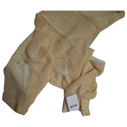 Pre-owned Wolford Silk Stole In Yellow
