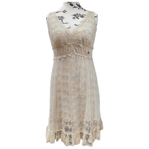 Pre-owned Guess Mid-length Dress In Beige