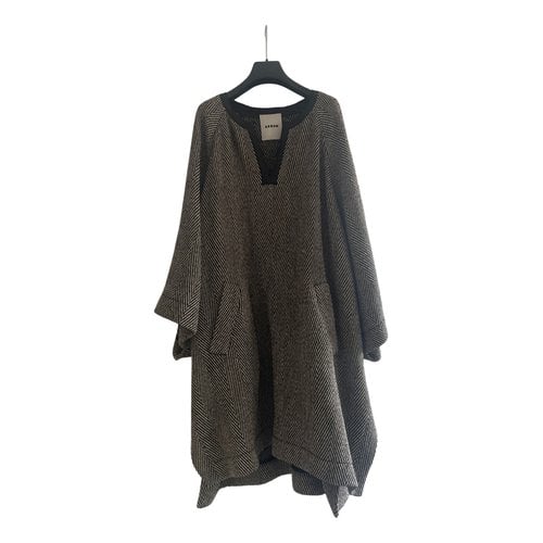 Pre-owned Aeron Poncho In Grey