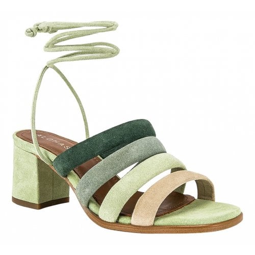Pre-owned Alohas Sandals In Green