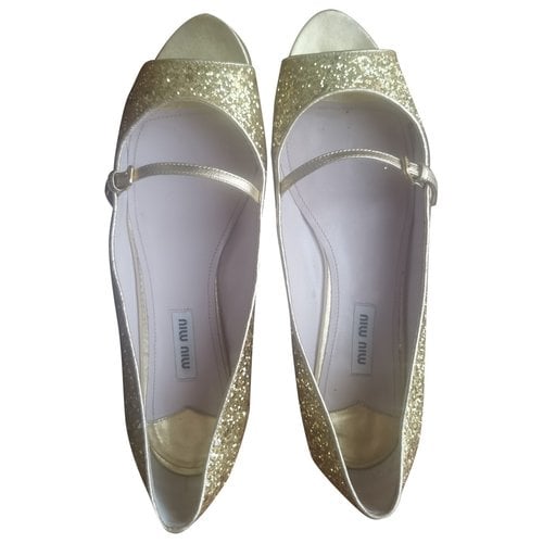 Pre-owned Miu Miu Glitter Sandals In Gold