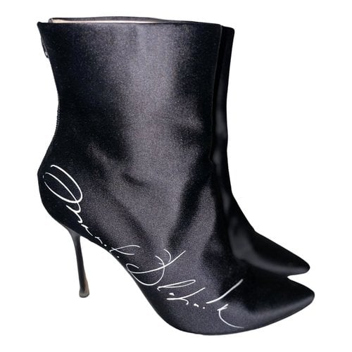 Pre-owned Manolo Blahnik Cloth Ankle Boots In Black
