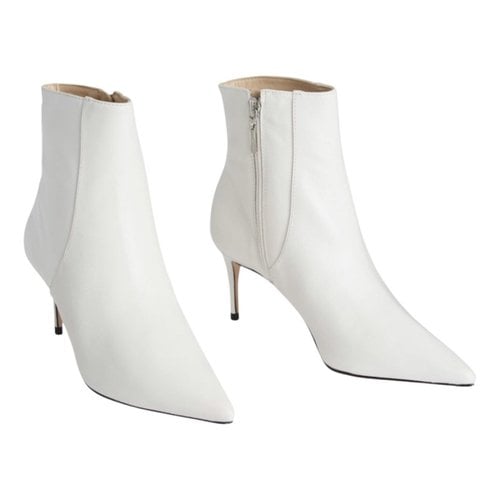 Pre-owned Schutz Leather Ankle Boots In White