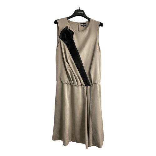 Pre-owned Giorgio Armani Silk Mid-length Dress In Beige