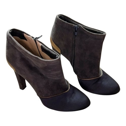 Pre-owned Fendi Ankle Boots In Brown