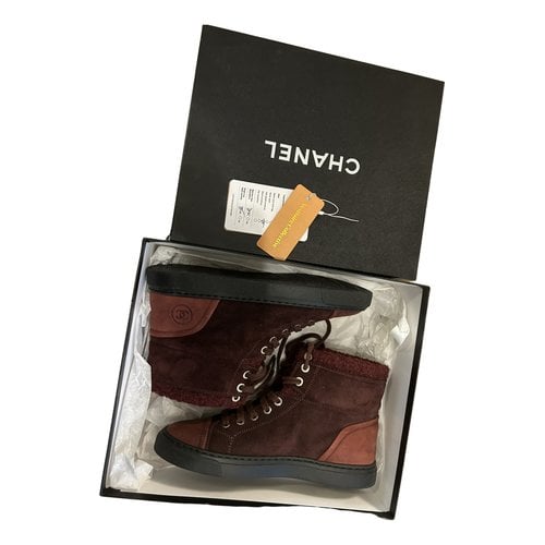 Pre-owned Chanel Leather Trainers In Burgundy
