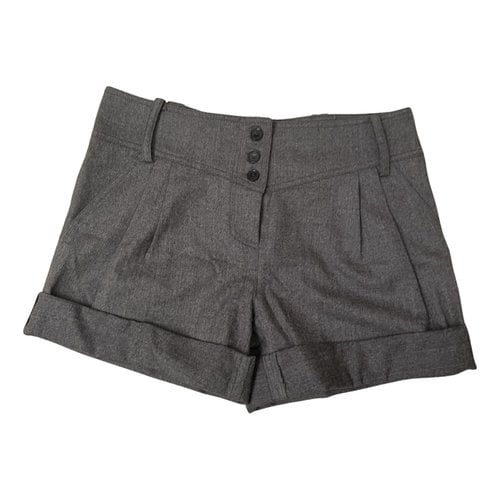 Pre-owned Patrizia Pepe Wool Shorts In Grey