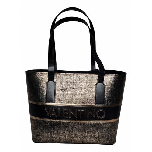 Pre-owned Valentino By Mario Valentino Leather Handbag In Gold