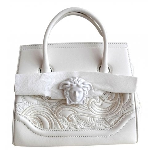 Pre-owned Versace Palazzo Empire Leather Crossbody Bag In White
