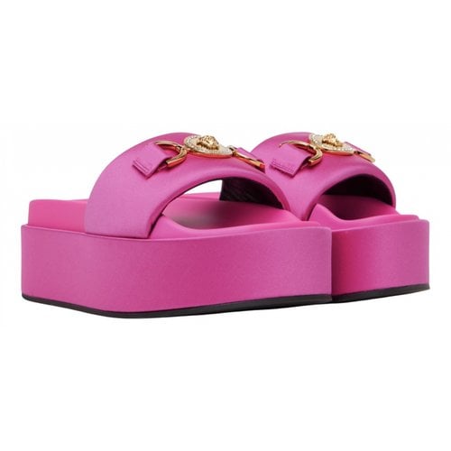 Pre-owned Versace Leather Sandal In Pink