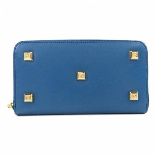 Pre-owned Ferragamo Leather Wallet In Blue