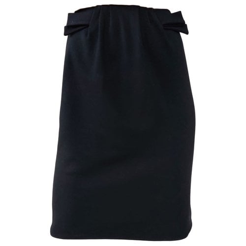 Pre-owned Armani Collezioni Skirt In Black
