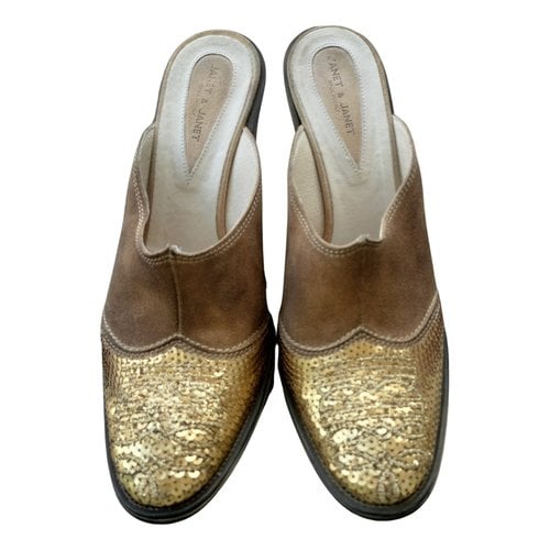 Pre-owned Janet & Janet Leather Mules In Brown