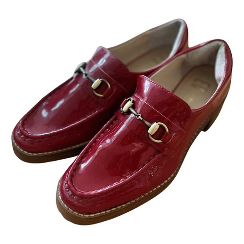 Pre-owned Miista Patent Leather Flats In Red