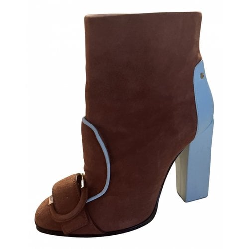 Pre-owned Elisabetta Franchi Leather Ankle Boots In Camel