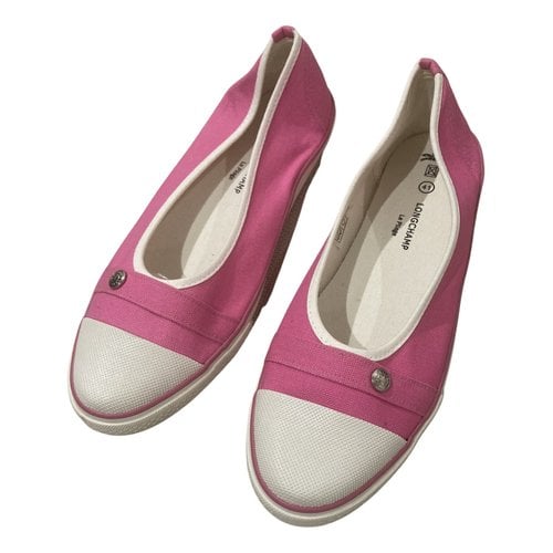 Pre-owned Longchamp Cloth Ballet Flats In Pink