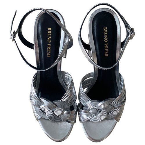 Pre-owned Bruno Premi Leather Sandals In Silver
