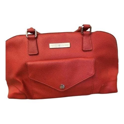 Pre-owned Tommy Hilfiger Leather Handbag In Red