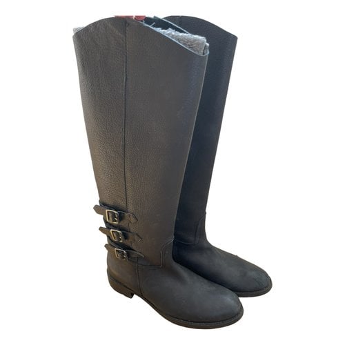 Pre-owned Lola Cruz Leather Riding Boots In Black