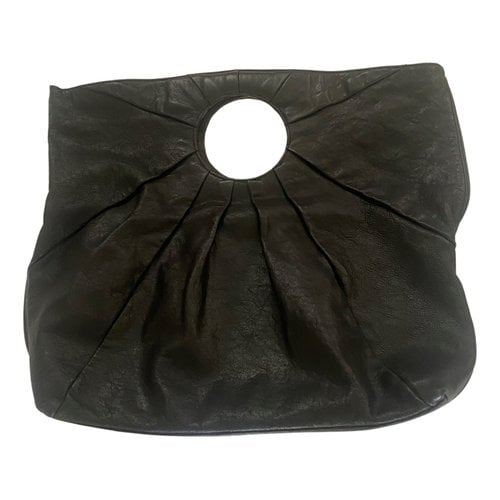 Pre-owned Dkny Leather Handbag In Black