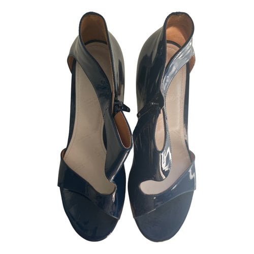 Pre-owned Maison Margiela Patent Leather Sandal In Navy