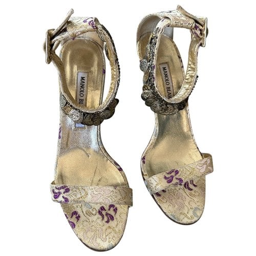 Pre-owned Manolo Blahnik Cloth Mules In Gold