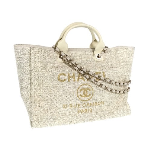 Pre-owned Chanel Cloth Tote In White