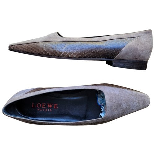 Pre-owned Loewe Leather Ballet Flats In Brown