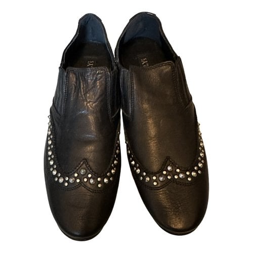 Pre-owned Y's Leather Flats In Black