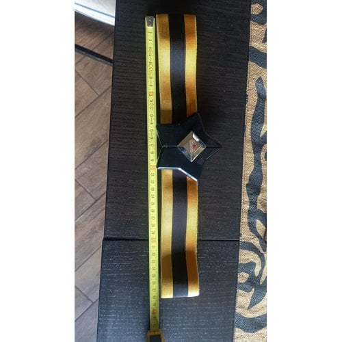 Pre-owned Gucci Belt In Yellow