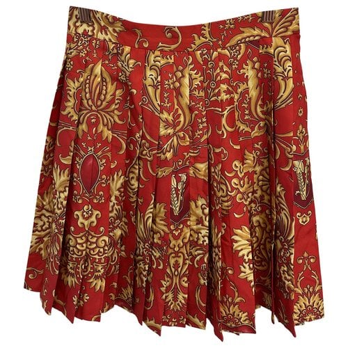 Pre-owned Versace Silk Mini Skirt In Red