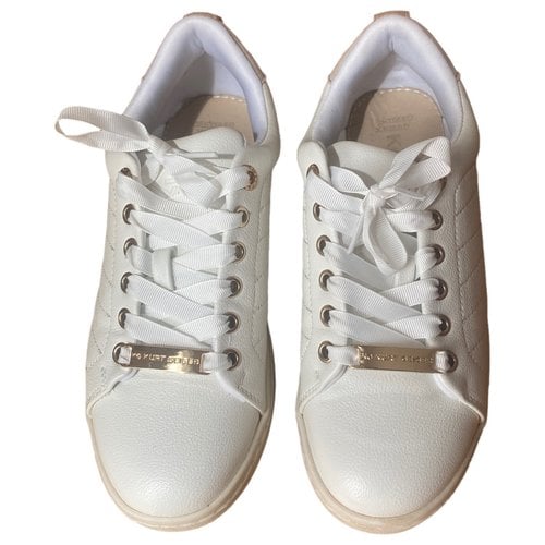 Pre-owned Kurt Geiger Patent Leather Trainers In White