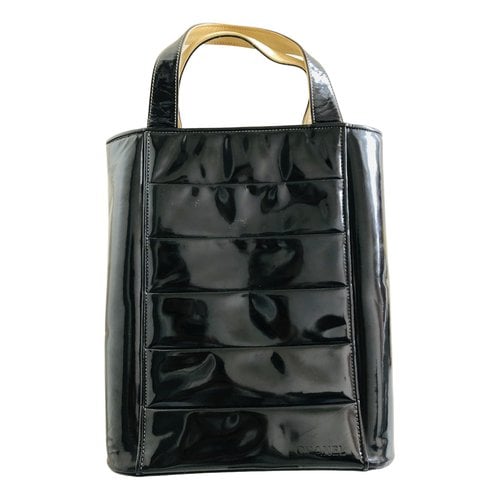 Pre-owned Chanel Patent Leather Tote In Black