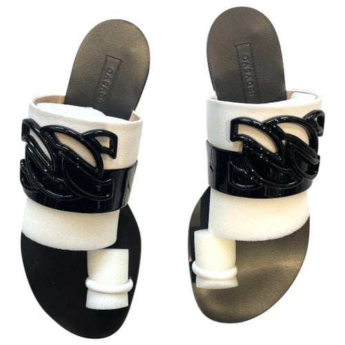 Pre-owned Casadei Leather Sandals In Black