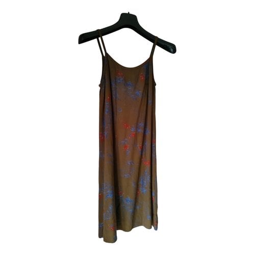 Pre-owned Guess Mid-length Dress In Brown