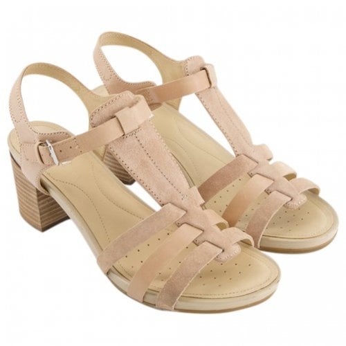 Pre-owned Geox Leather Sandals In Beige