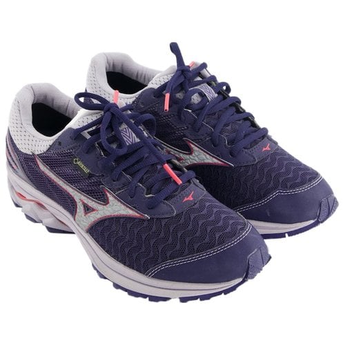 Pre-owned Mizuno Cloth Trainers In Navy