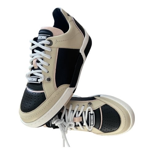 Pre-owned Moschino Leather Trainers In Black