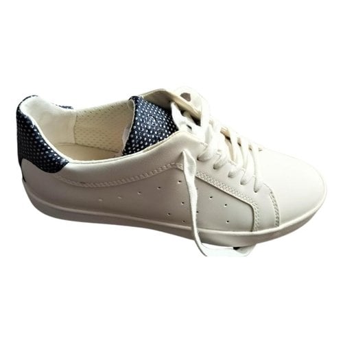Pre-owned Geox Leather Trainers In White